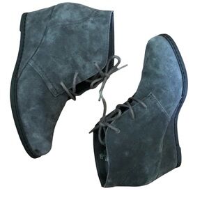 MICHAEL Michael Kors Gray Suede Booties size 5.5